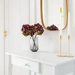 Modern Chic & Classic Elegance In Daire *