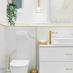 Daire Modern Chic & Classic Elegance In *