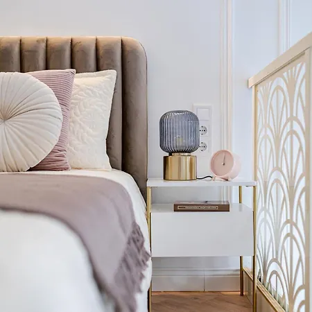 公寓 Modern Chic & Classic Elegance In 布达佩斯